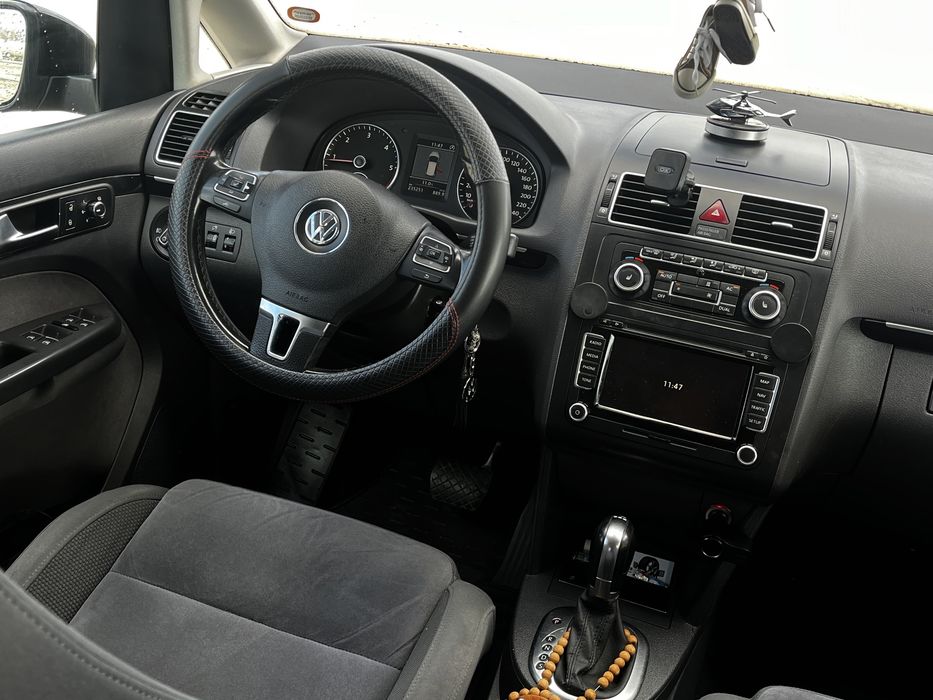 Volkswagen Touran 2.0TDI AVTOMAT