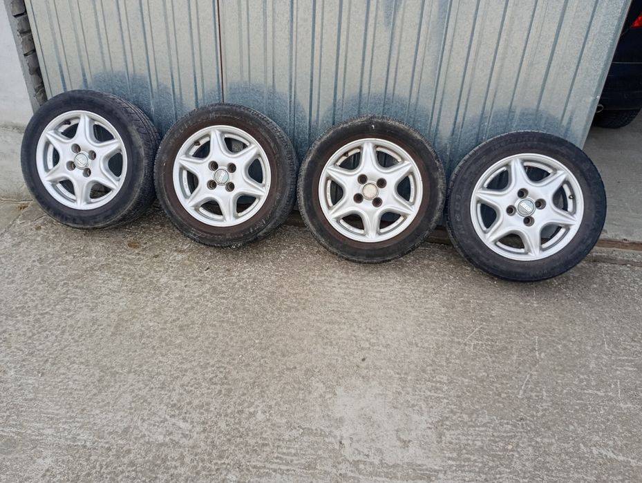 Alufelgi R 14 z oponami  letnimi gratis