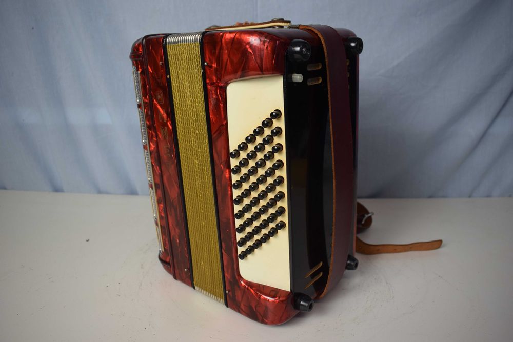 Acordeao Hohner Picolo 2 Voz. N 236