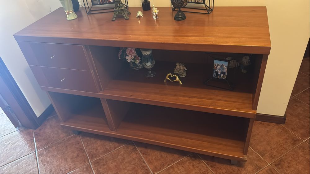 Movel de entrada com espelho