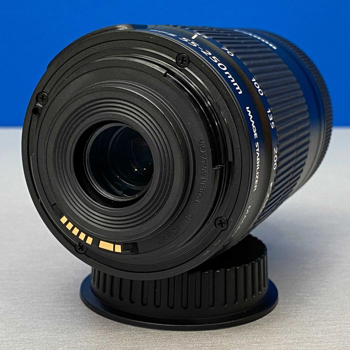 Canon EF-S 55-250mm f/4-5.6 IS STM
