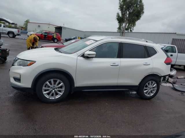 Nissan Rogue Sv 2017 *