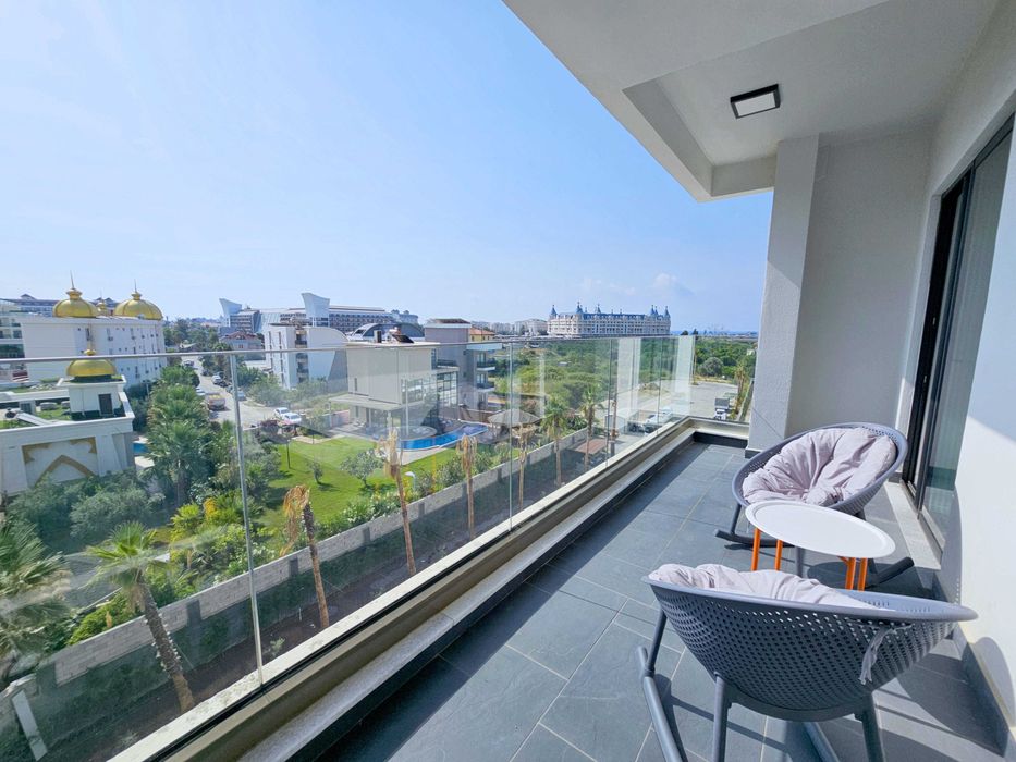 Квартира для большой семьи в премиум комплексе в Тюрклер, Алания D62