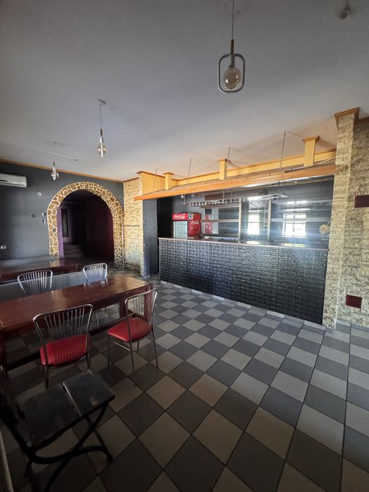 приміщення з ремонтом  в центрі міста під ресторан,магазин,тц