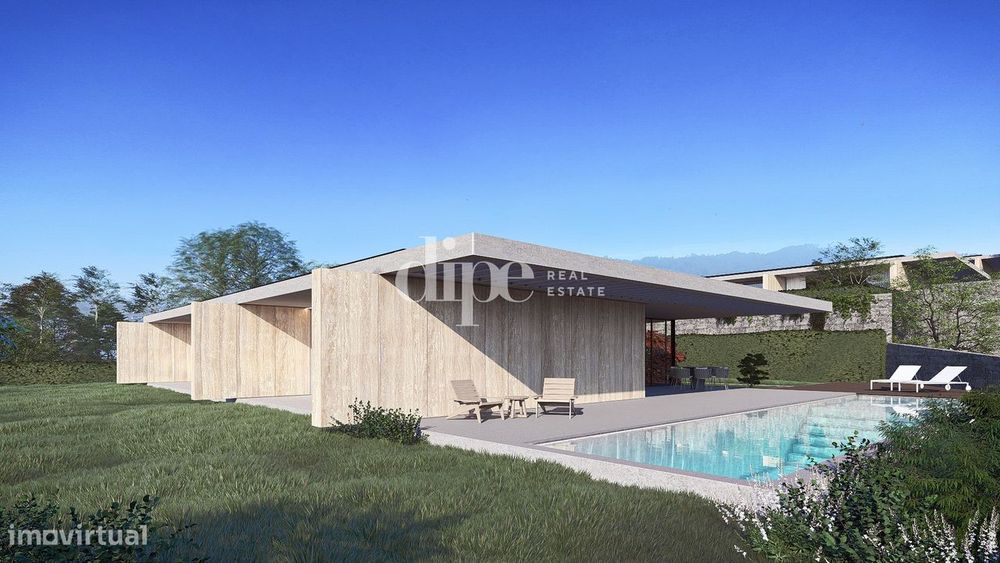 Lote com 1.193 m2 para construção de habitação bifamiliar