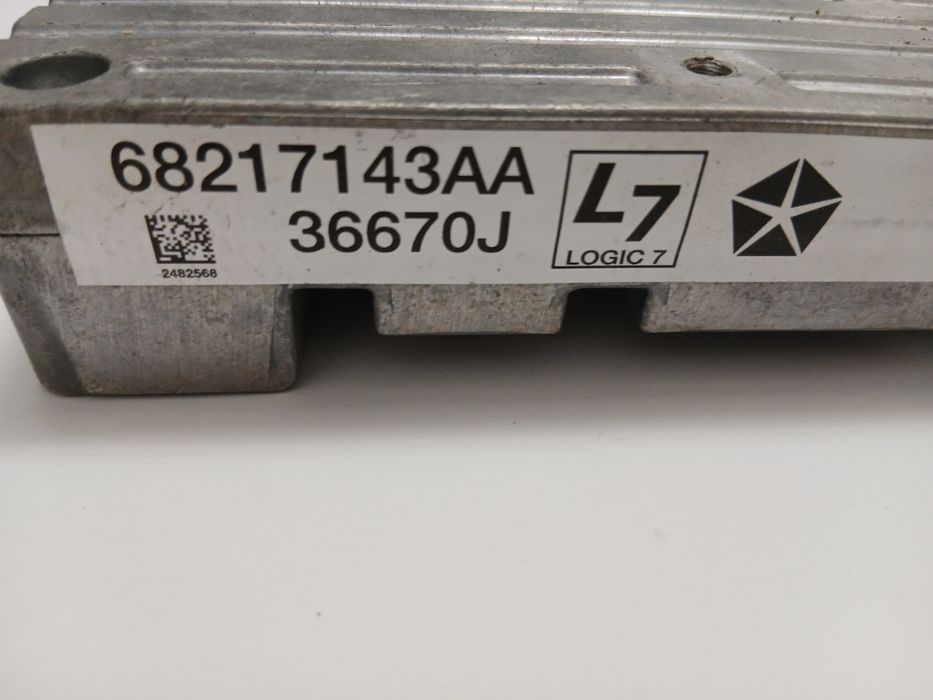 Wzmacniacz audio jeep grand cherokee wk2 143AA