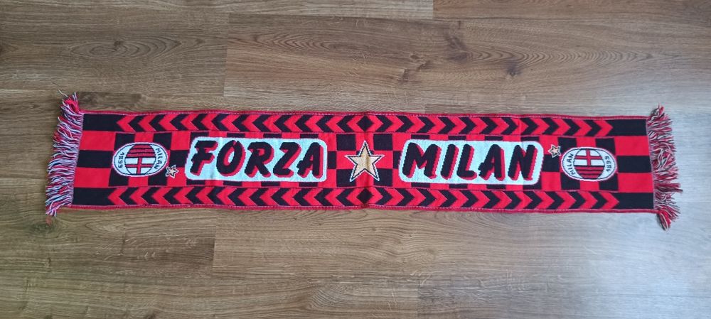 Milan Forza Milan szalik piłkarski jednostronny używany