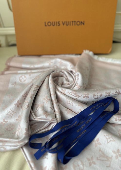 Шаль Louis Vuitton