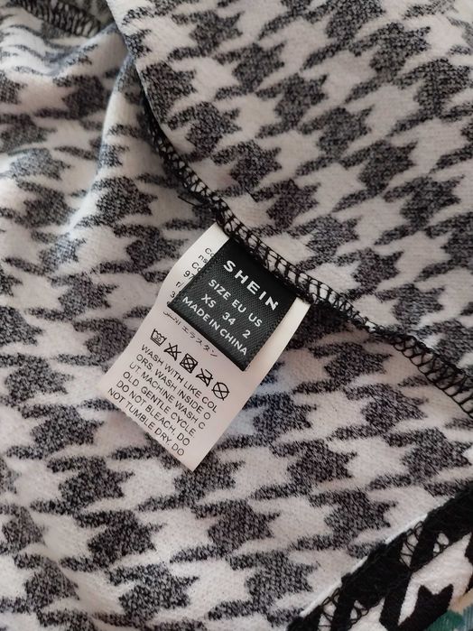 Bolero Shein X/34. Novo. Tenho saia a condizer