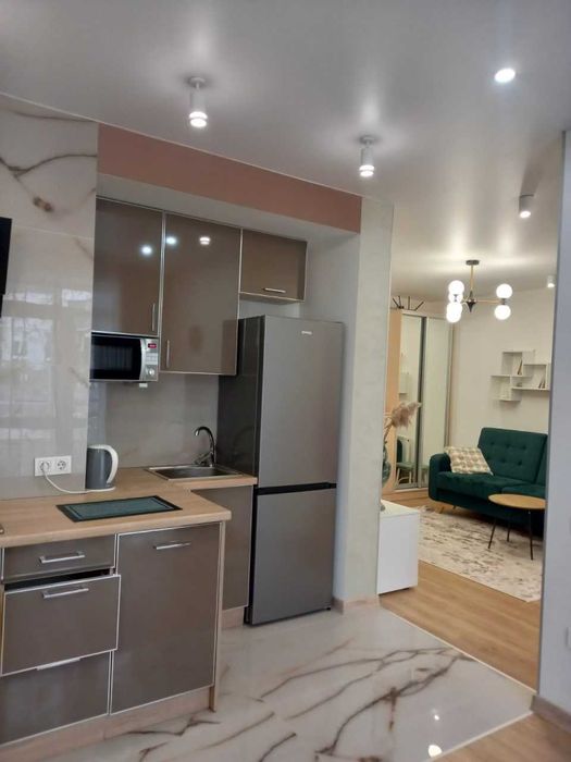 Оренда 1-кім. квартири + кухня-студія по вул.Янева