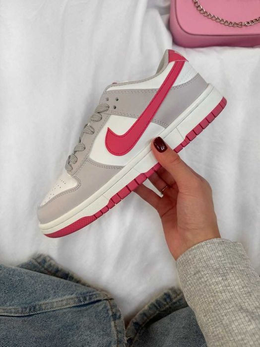 Кросівки Nike SB Dunk Low Grey White Pink жіночі сірі з рожевим Найк Данк шкіряні демісезонні | Женские кроссовки Данки серые с розовым 36 - 40