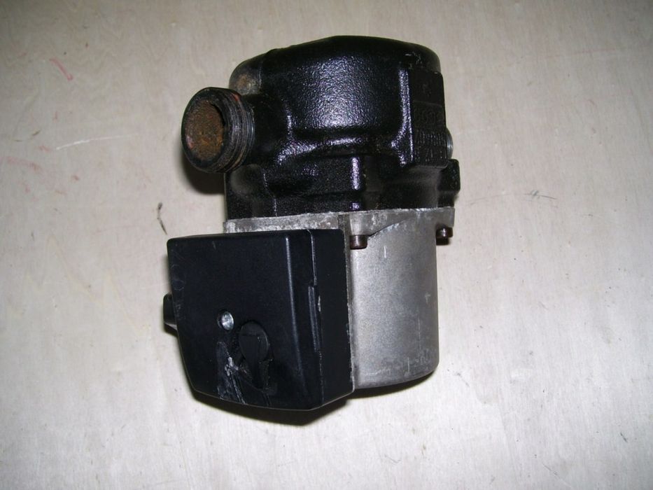 pompa bosch ups 15-35/50 jula junkers grundfos