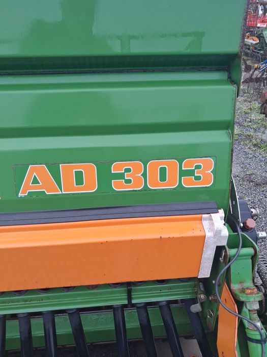 Amazone Ad 303 z broną aktywną