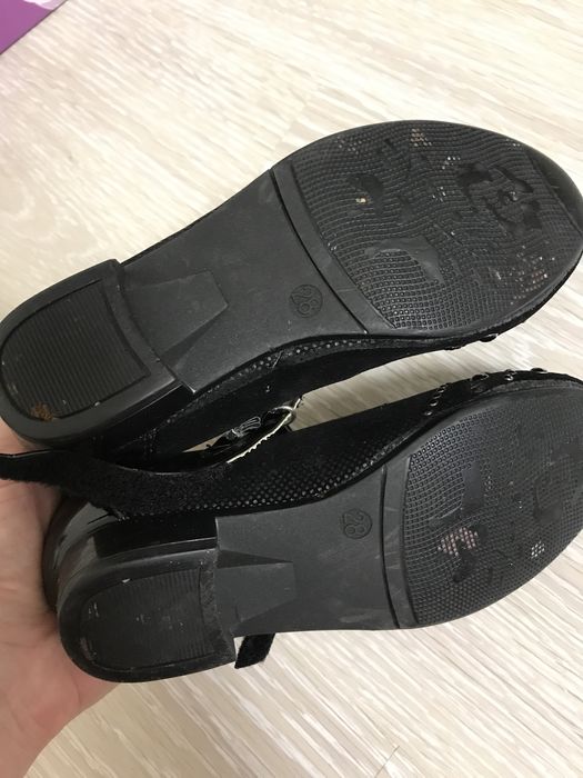 Туфли . Туфельки на девочку