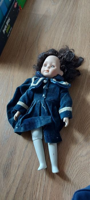 Lalka porcelanowa