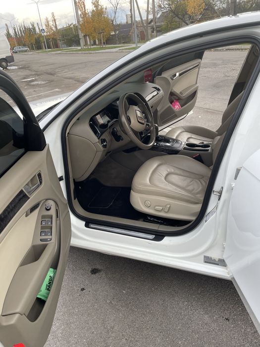 Продам Audi a4 b8