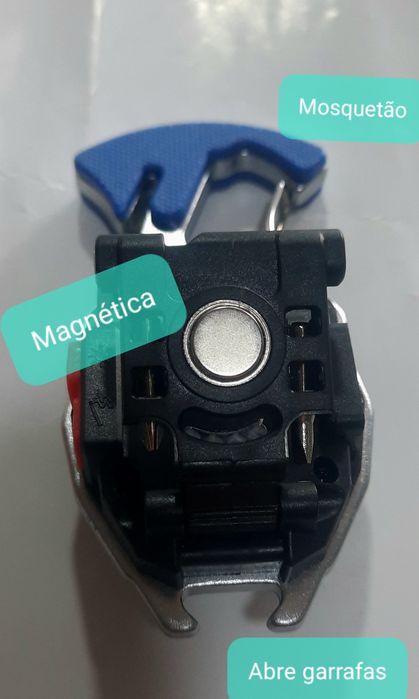 Lanterna recarregável multifunções