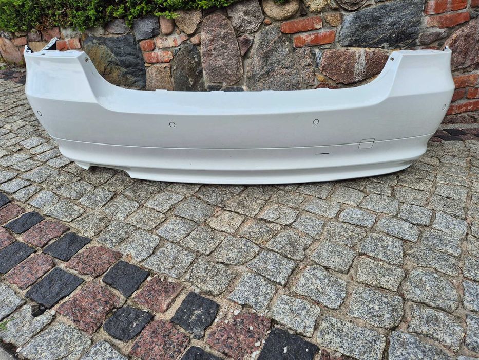 bmw e90 lci sedan zderzak tył tylny pdc biały ALPINWEISS 3