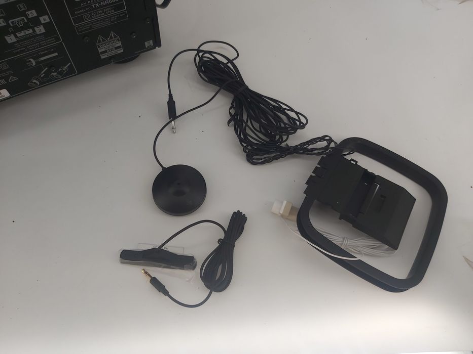 Amplituner Onkyo TX-NR686(B) 7.2-kanałowy odbiornik AV kino domowe