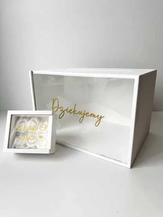 Białe pudełko na koperty obrączki złoty napis przezroczysty front ślub