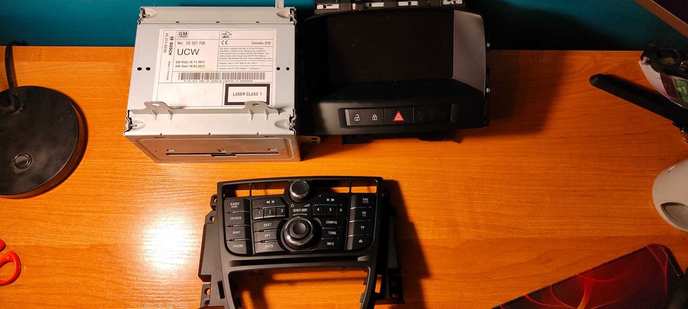 Radio Navi 900 - Opel Astra J