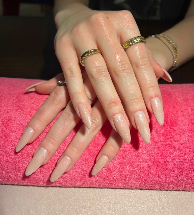 Szukam modelki na paznokcie