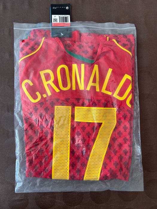 Camisola de Cristiano Ronaldo no Euro'2004