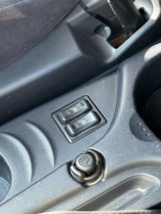 Продам  Mitsubishi Grandis 2006 рік можлива розстрочка,кредит,обмін!