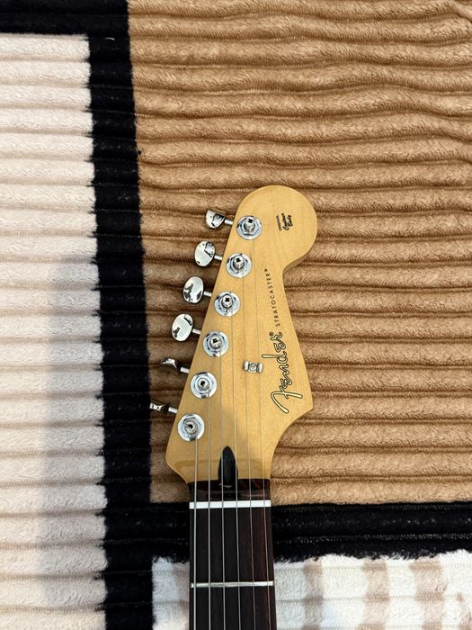 Guitarra fender