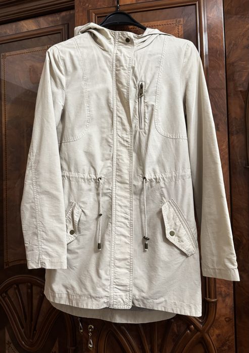 Куртка вітровка George