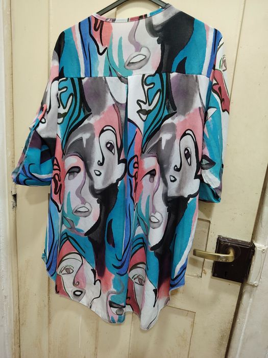 7€ túnica tamanho XL entrego em rio tinto ou envio CTT