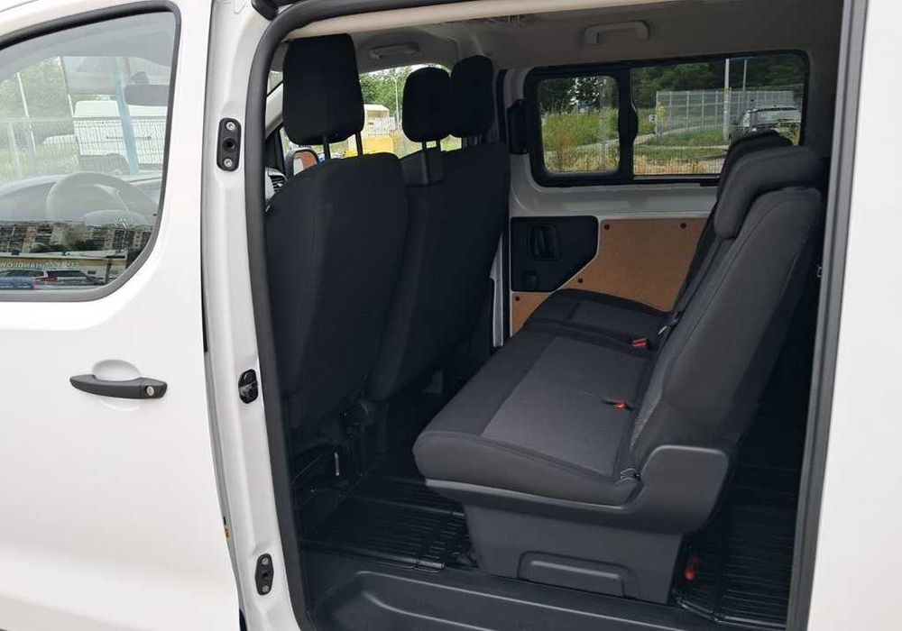 WYNAJEM BUSA 9 osobowego/Bus dostawczy/Przewóz osób/