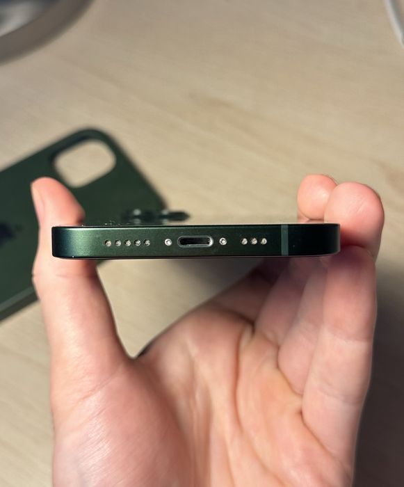 Айфон 13 128гб (green)