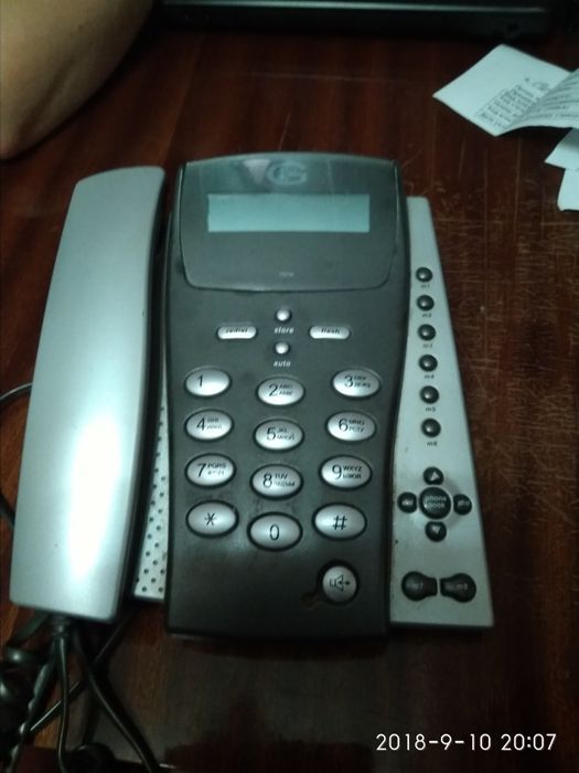 Продається телефон з визначником номера