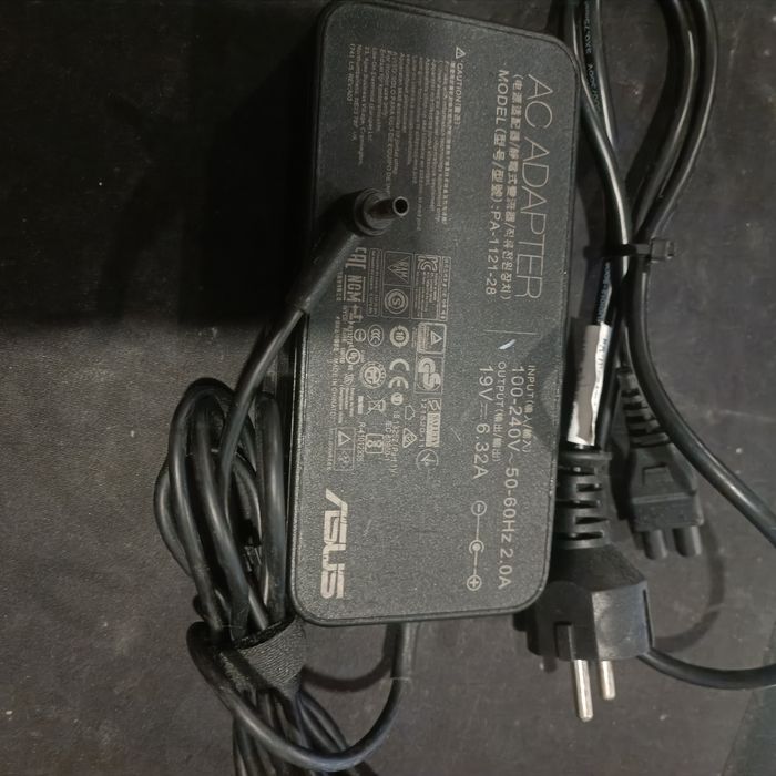Oryginalny zasilacz Asus 19V 6,32A 120W wtyk 4,5x2,8mm+pin