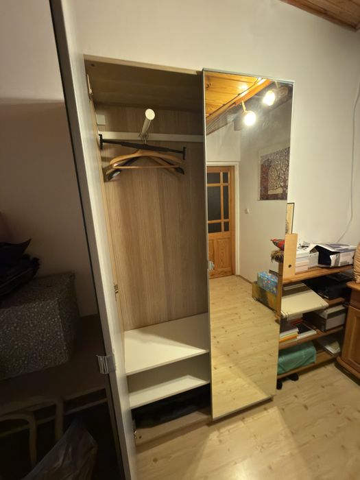 Dwudrzwiowa szafa z lusterem - ikea