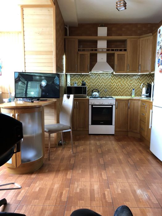 Продам 3-х кімнатну квартиру з автономним опаленням