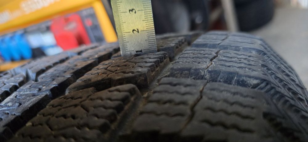 Шини Toyo Observe gsi 5 235/55/r17