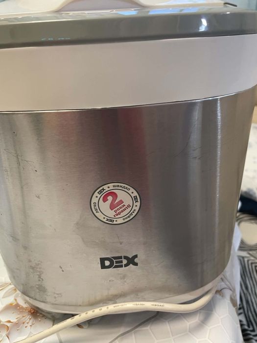 Продам хлібопічку Dex