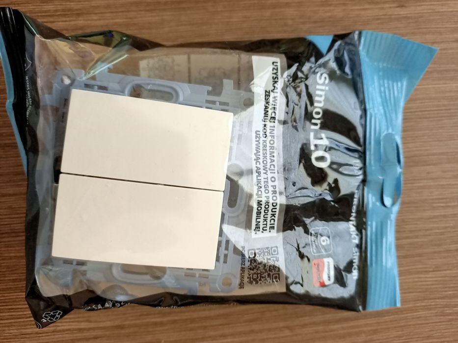 Łącznik świecznikowy Simon10