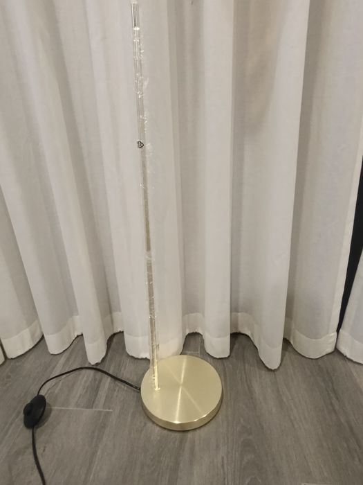 Candeeiro dourado
