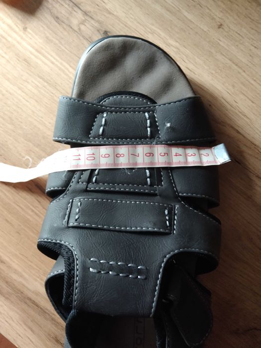 Продам мужскую обувь на широкую ногу