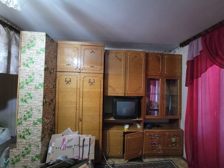 Шафи, кухня. Стінка