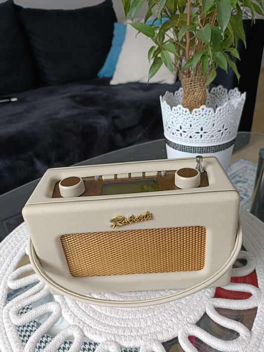 Radio Reviwal Roberts retro nowe.