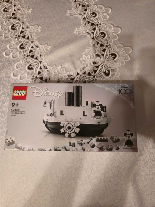 LEGO 40659 - Miniparowiec Willie