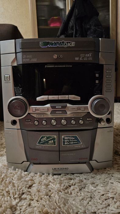 Музичний центр LG LM-K3340