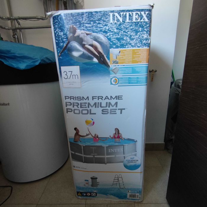 Basen Ogrodowy Intex 26716 z Pompą i Drabinką 366x99