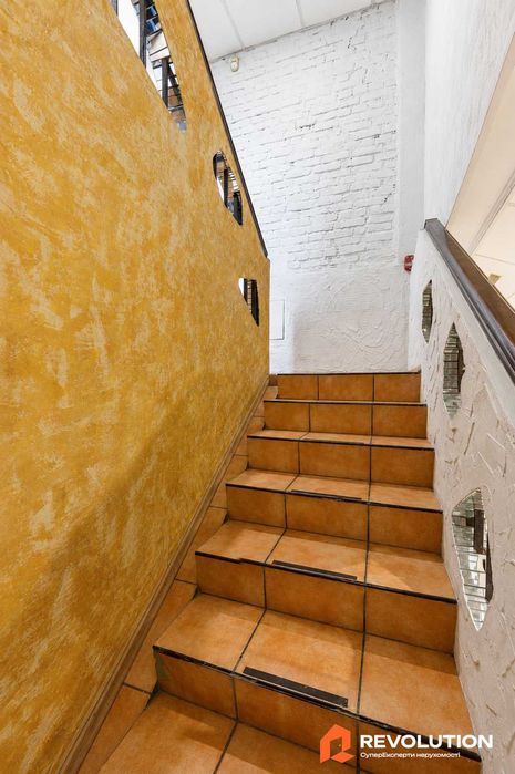 Без комісії. Продаж приміщення 53.6м2, просп. Миколи Бажана, 14 Дарницький р-н