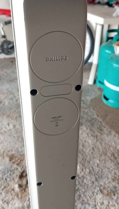 Colunas de pé marca Philips
