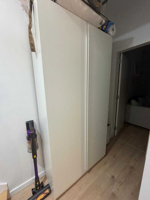 Roupeiro de 2 portas branco